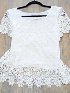 American Rag Top Womens Medium White Short Sleeve Lace Casual Contemporary